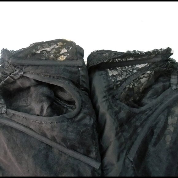 Black Lace Sheath, Long Sleeve Dress, 50s Style with Rhinestone Brooch - 90s - Picture 7 of 14